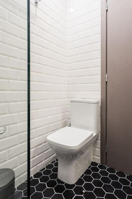 Apartamento Family House Under The Acropolis Atenas Exterior foto